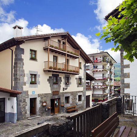 Hostal Musunzar Leiza Exterior foto