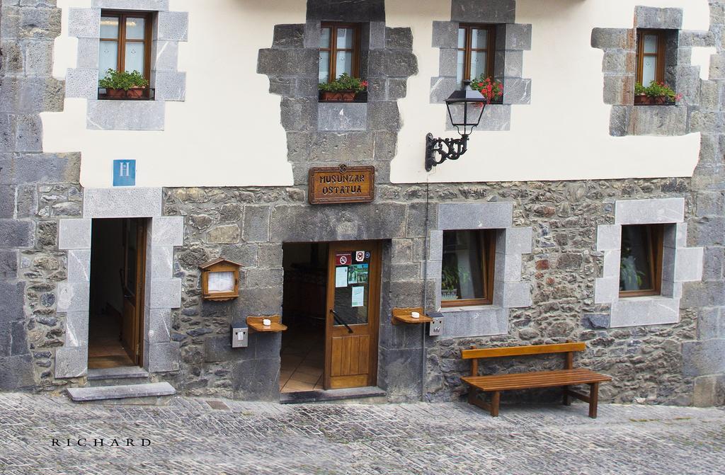 Hostal Musunzar Leiza Exterior foto