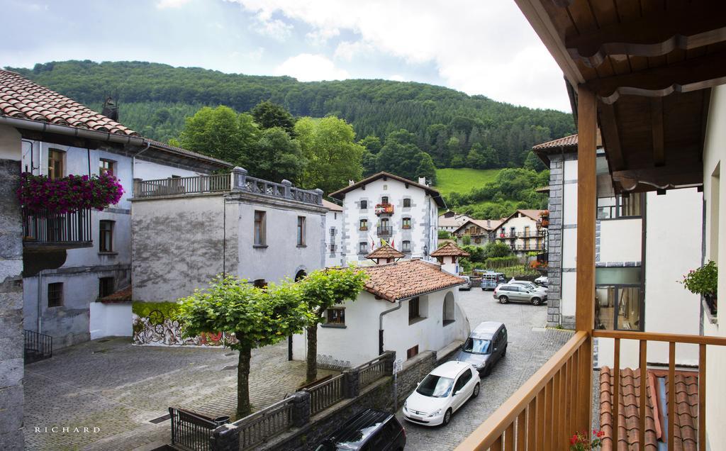 Hostal Musunzar Leiza Exterior foto